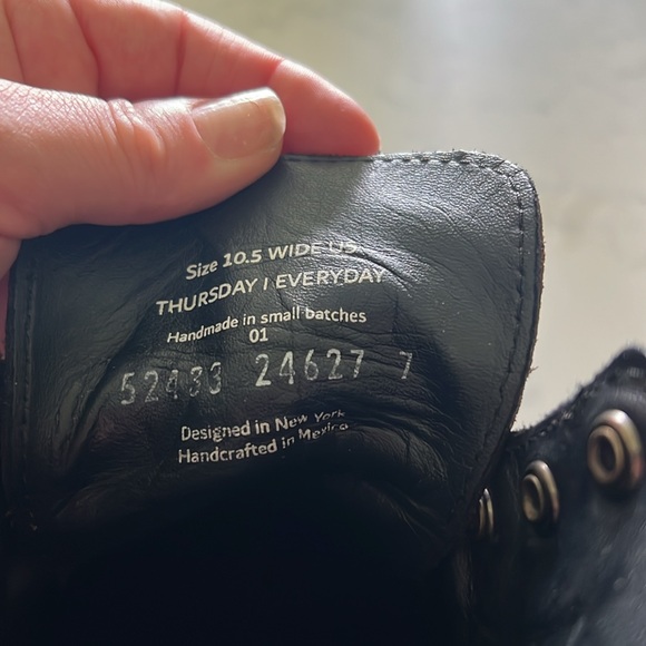 THURSDAY Boot Company New York Rugged and Resilient Captain Lace Up Boot 10.5 W - Picture 6 of 9